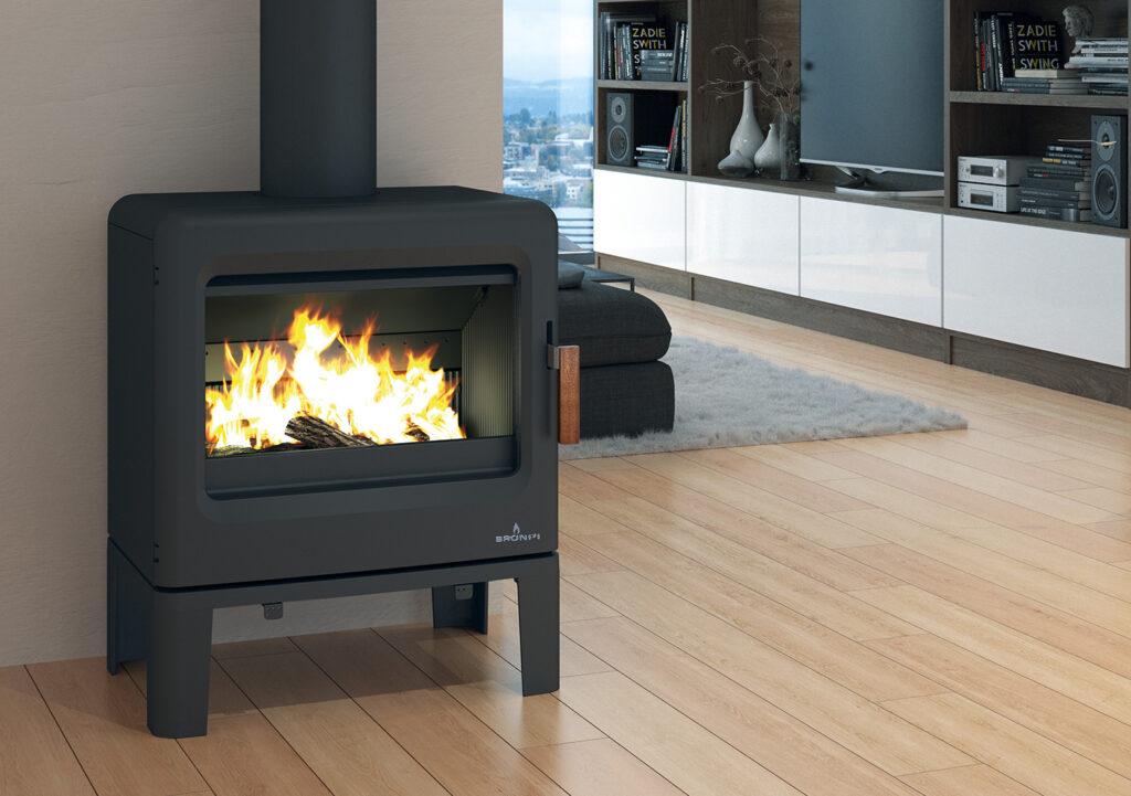 Stufa a legna in ghisa KAREN 10 kW - Bronpi