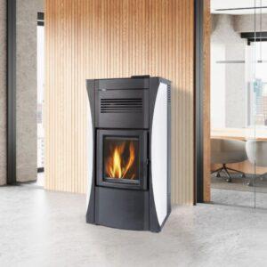 Stufa a pellet e policombustibile MAYA 14,5 Kw - Pasian